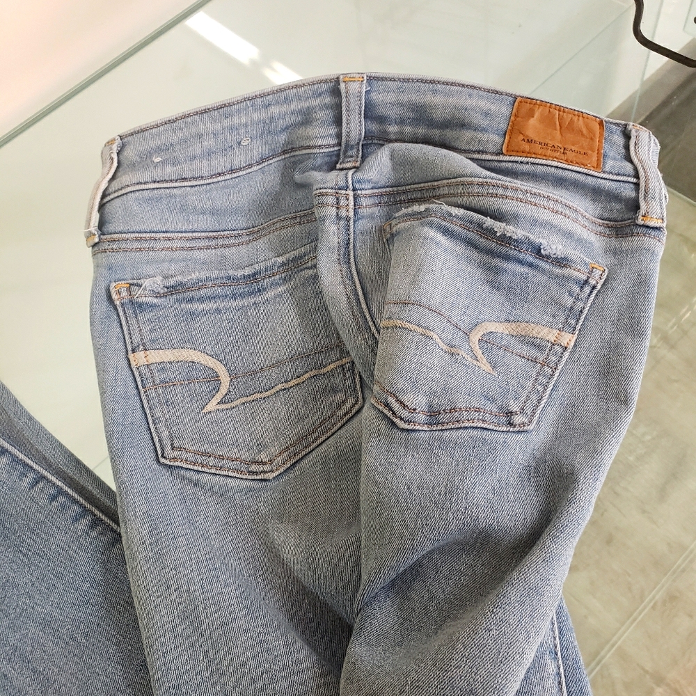 Used - Picture 2 of 2